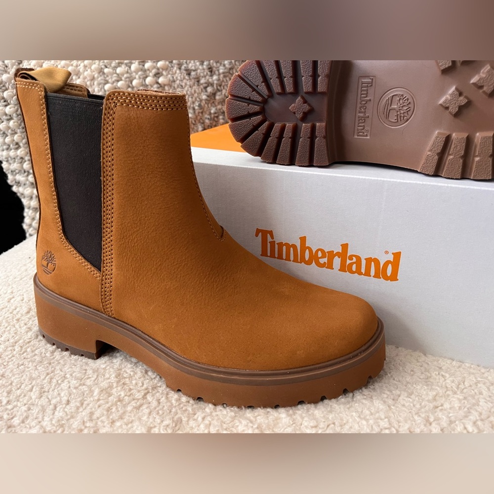 NIB Timberland Women’s Leather Chelsea Boots “Carnaby Cool” Nubuck 8.5